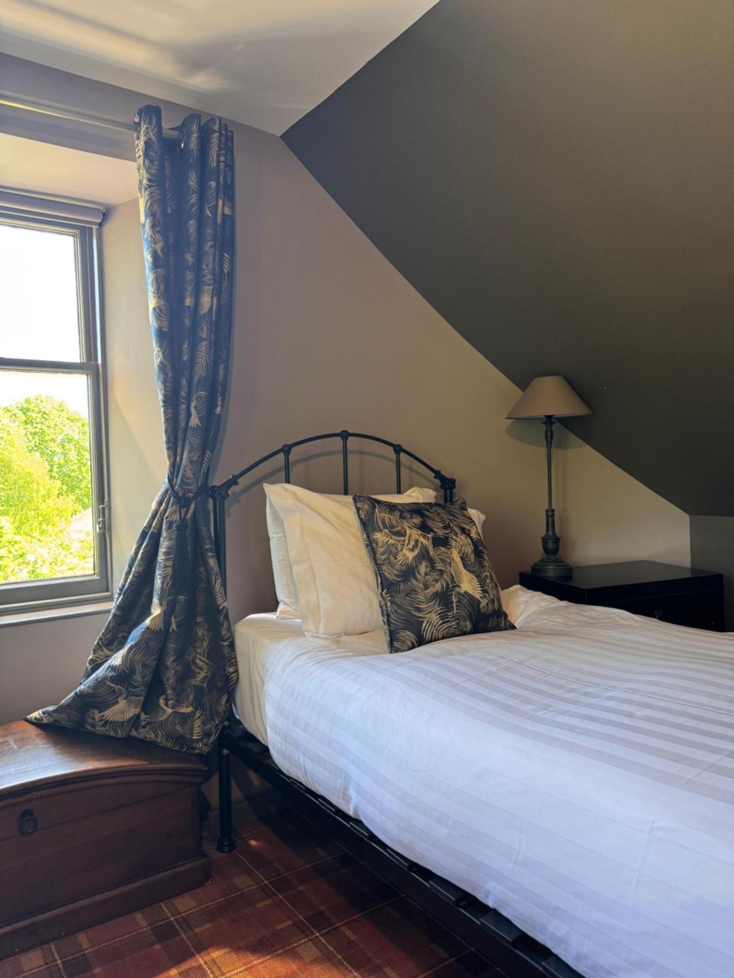 The Mash Tun Hotel Aberlour Room photo
